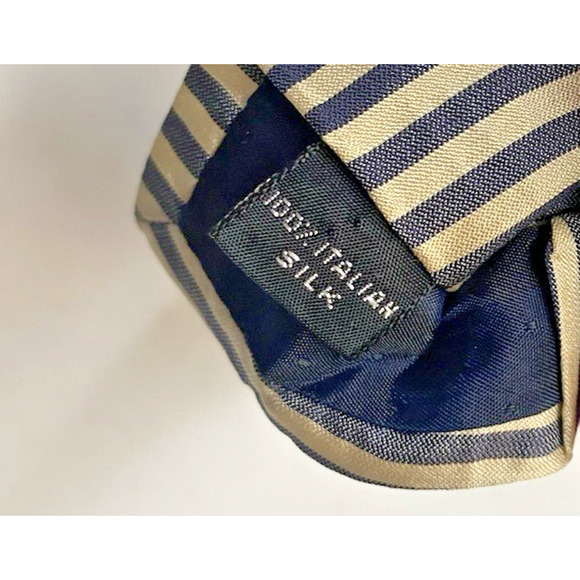 Coach Tie Necktie Mens Italian Silk Gray Cream Beige Diagonal Repp Stripe Preppy - Picture 9 of 11